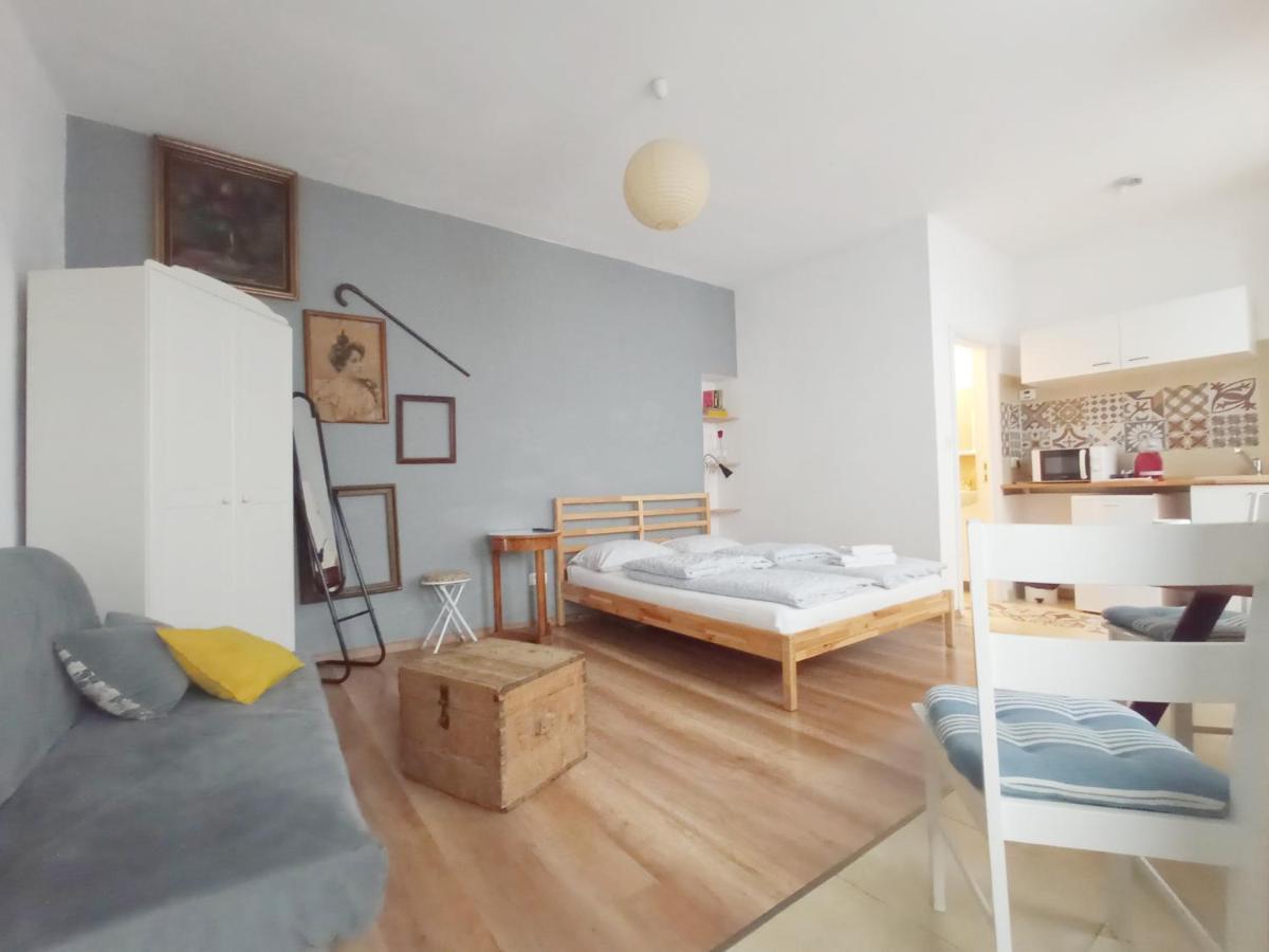 브라쇼브 Cozy Republicii 아파트 외부 사진